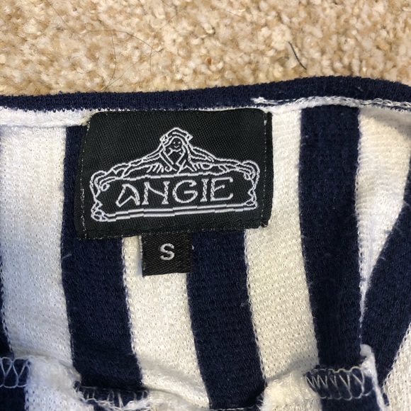 White and blue striped jumpsuit - Picture 4 of 5